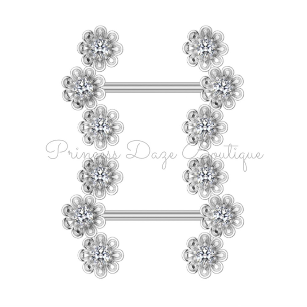 Flower Cluster Diamond Nipple Ring Set‎